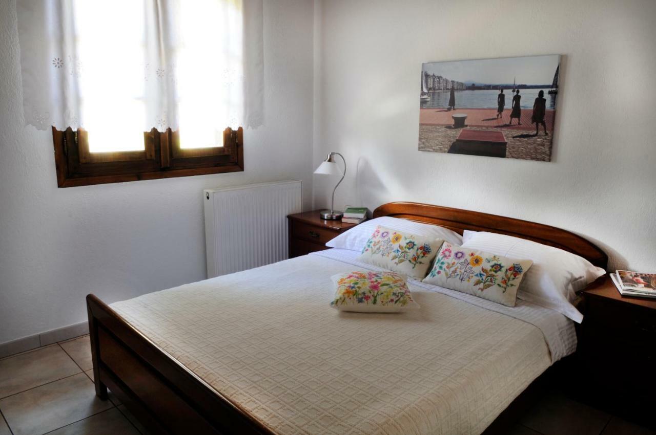 Athos View Villa By The Sea Ormos Panagias Exterior foto