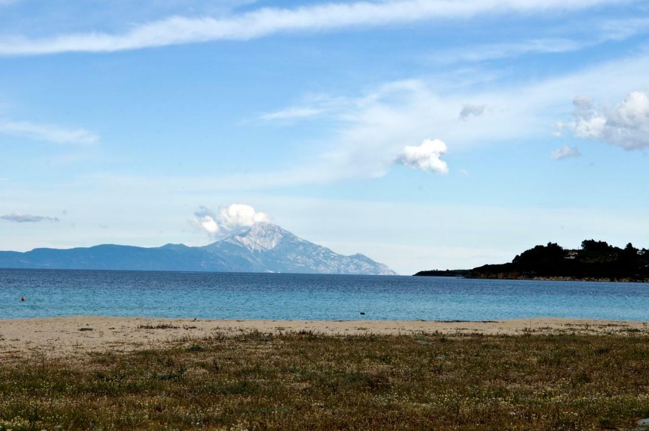 Athos View Villa By The Sea Ormos Panagias Exterior foto